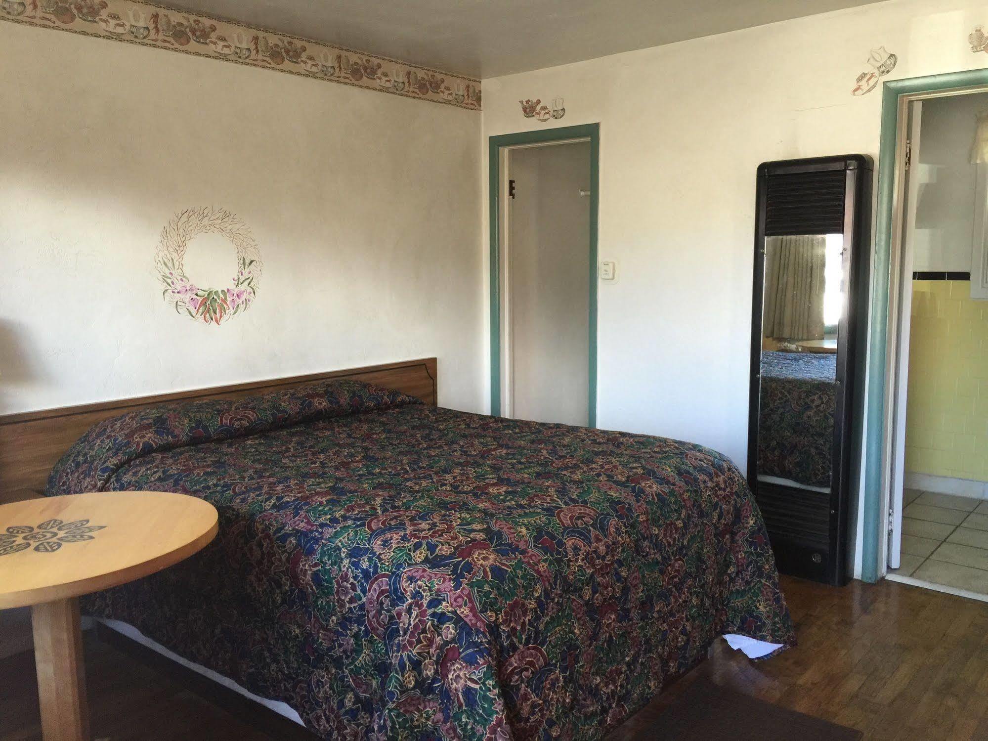 Circle R Motel Salida Zewnętrze zdjęcie